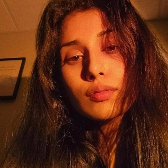 Meet your Posher, Liza - Picture 1 of 1